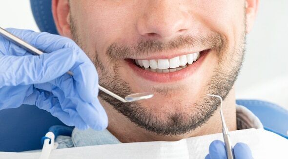 Dentista - Nghĩa, cách dùng và các ví dụ liên quan trong tiếng Anh